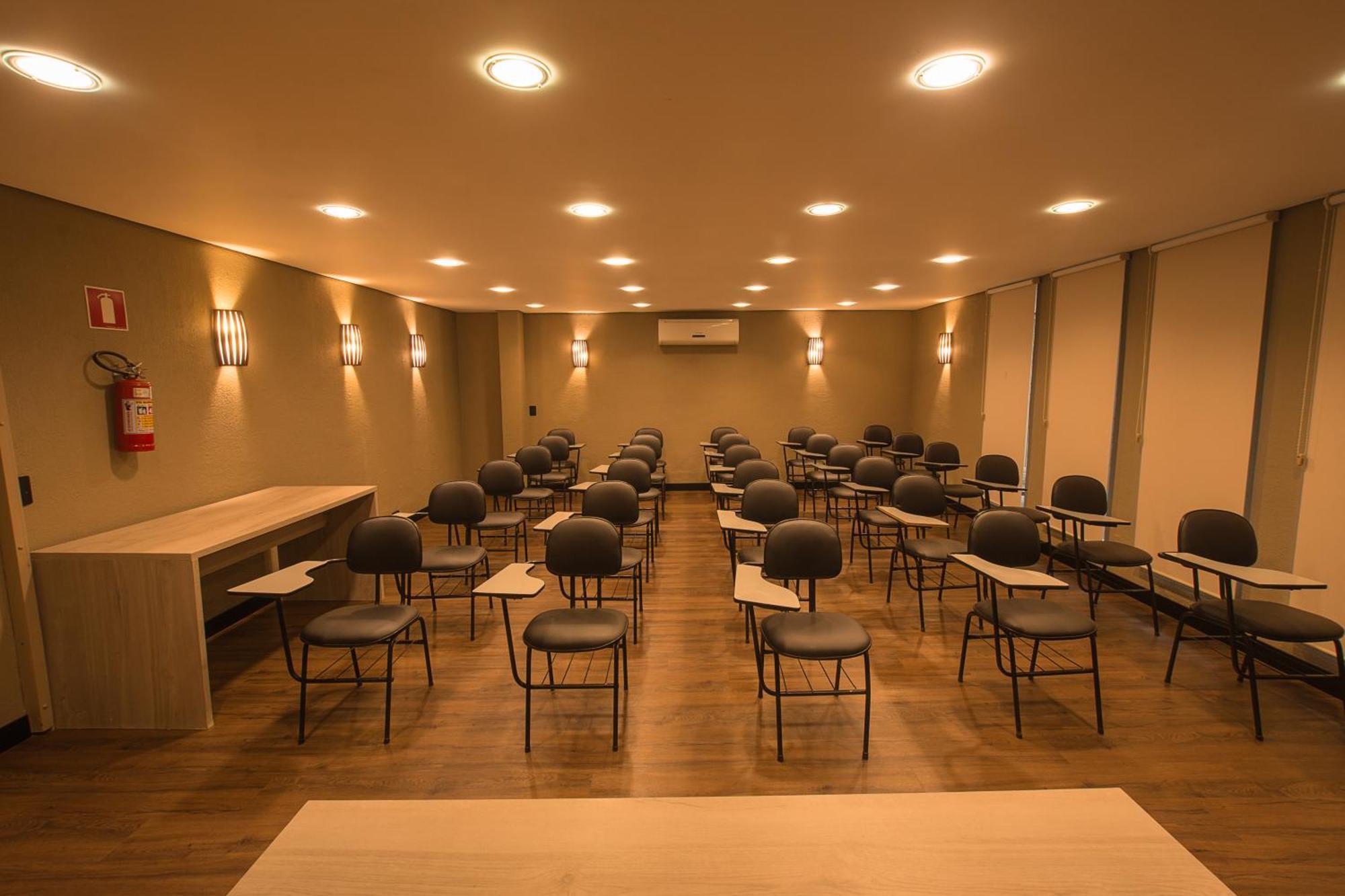 Hotel Sj Jaguariaiva - San Juan Jaguariaíva Zewnętrze zdjęcie